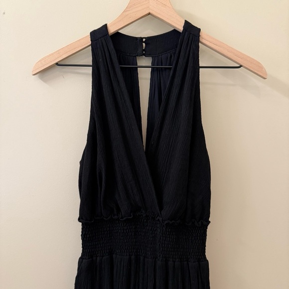 Anthropologie Bionda Plisse jumpsuit Sleeveless Gauzy v neck in Black size small - Picture 4 of 11
